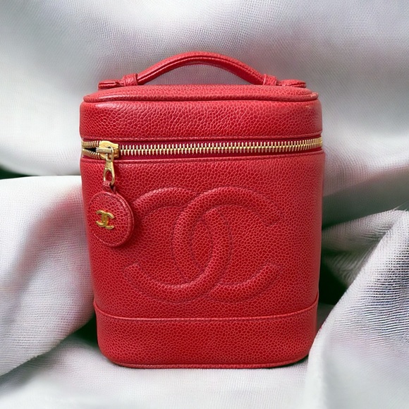 Chanel Timeless Vanity Case, Red Caviar Leather Bag - Picture 2 of 16